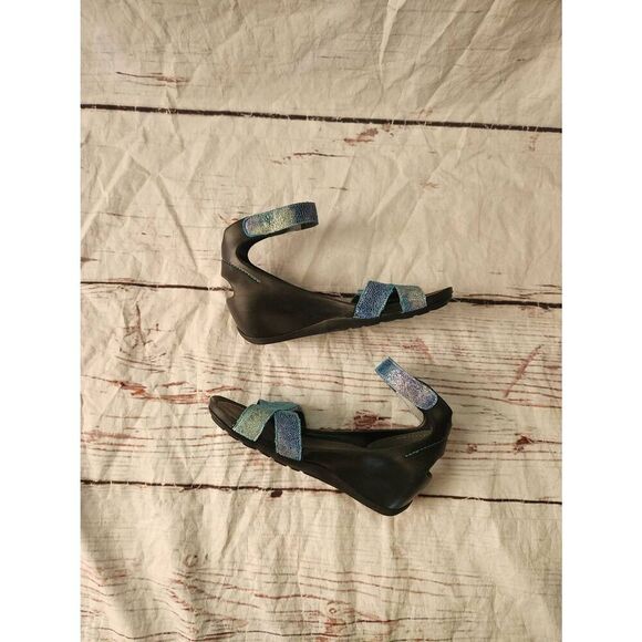Wolky Era Turquoise Reptile Print Wedge Sandals Size 41 - Picture 3 of 6